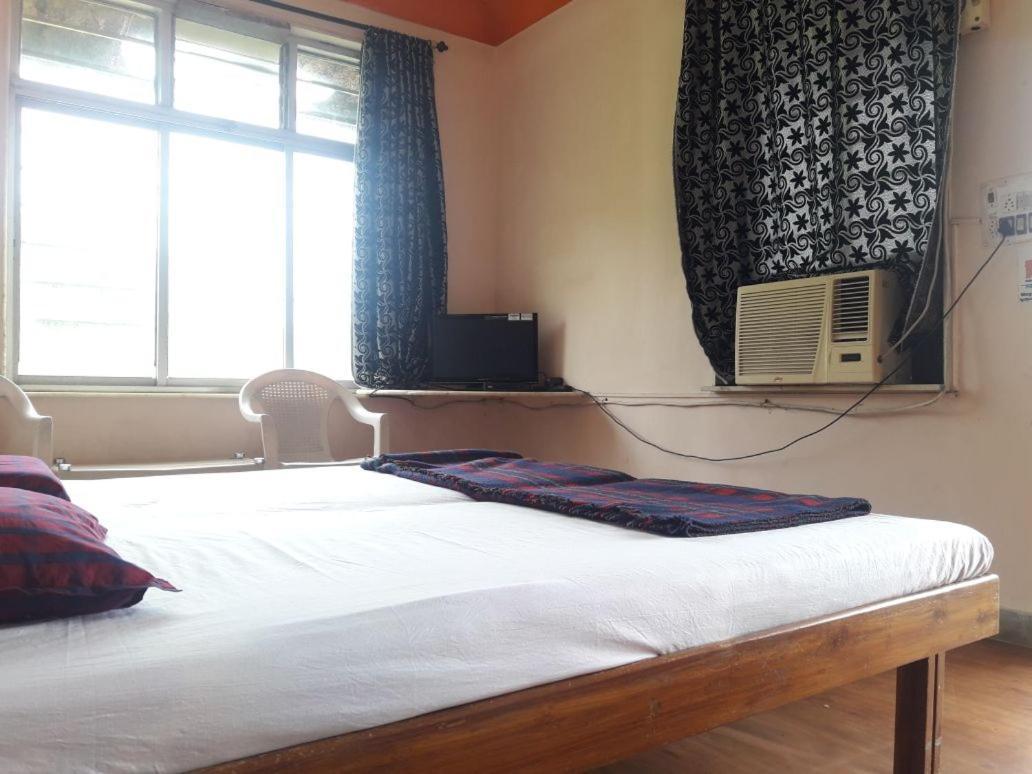 Mtdc Meghdhanush Park Hotel Igatpuri Exterior photo
